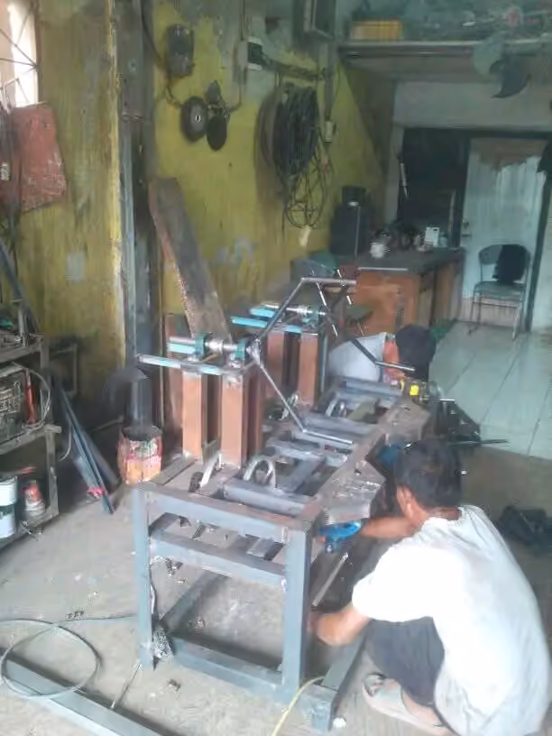 Dokumentasi Pembuatan Mesin Gulung Tali Rafia